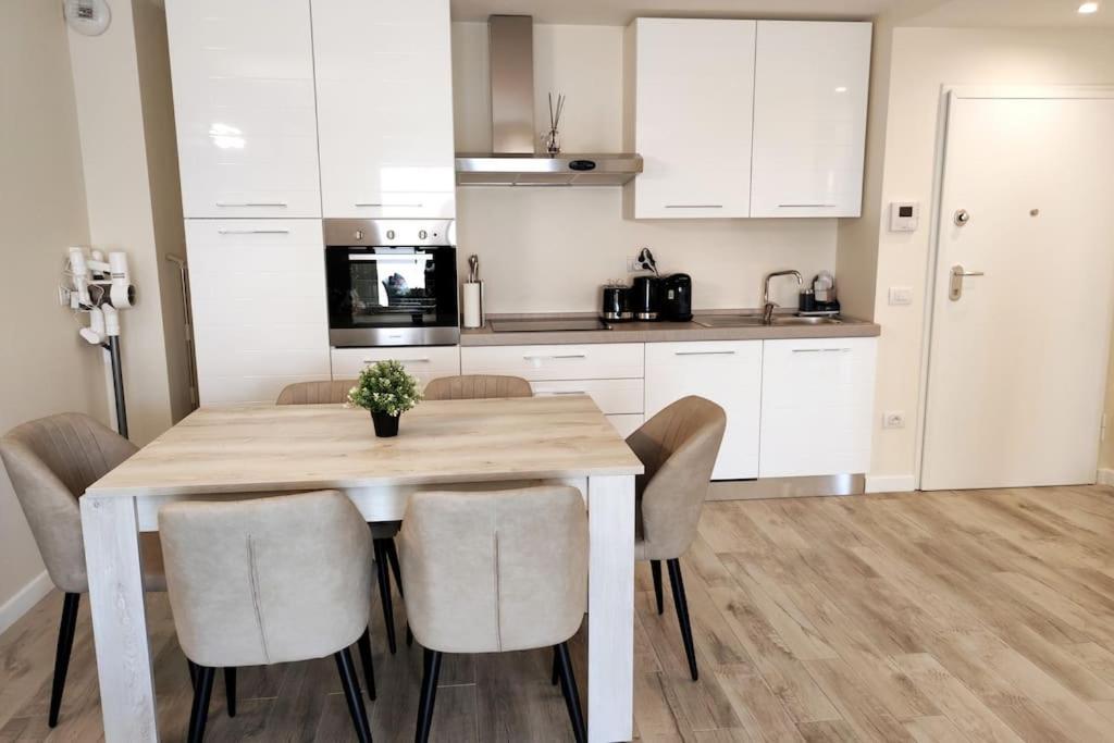 Leilighet Splendide 3p - French Riviera - 3mn - Air Conditioning - Balcony
